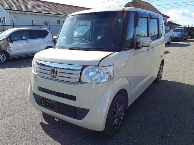 75075 HONDA N BOX JF1 2013 г. (CAA Chubu)